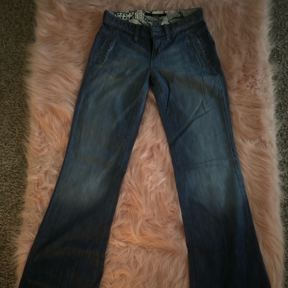 Wide leg jeans